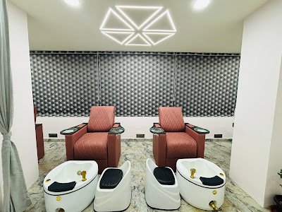 Salon Gallery Image 6