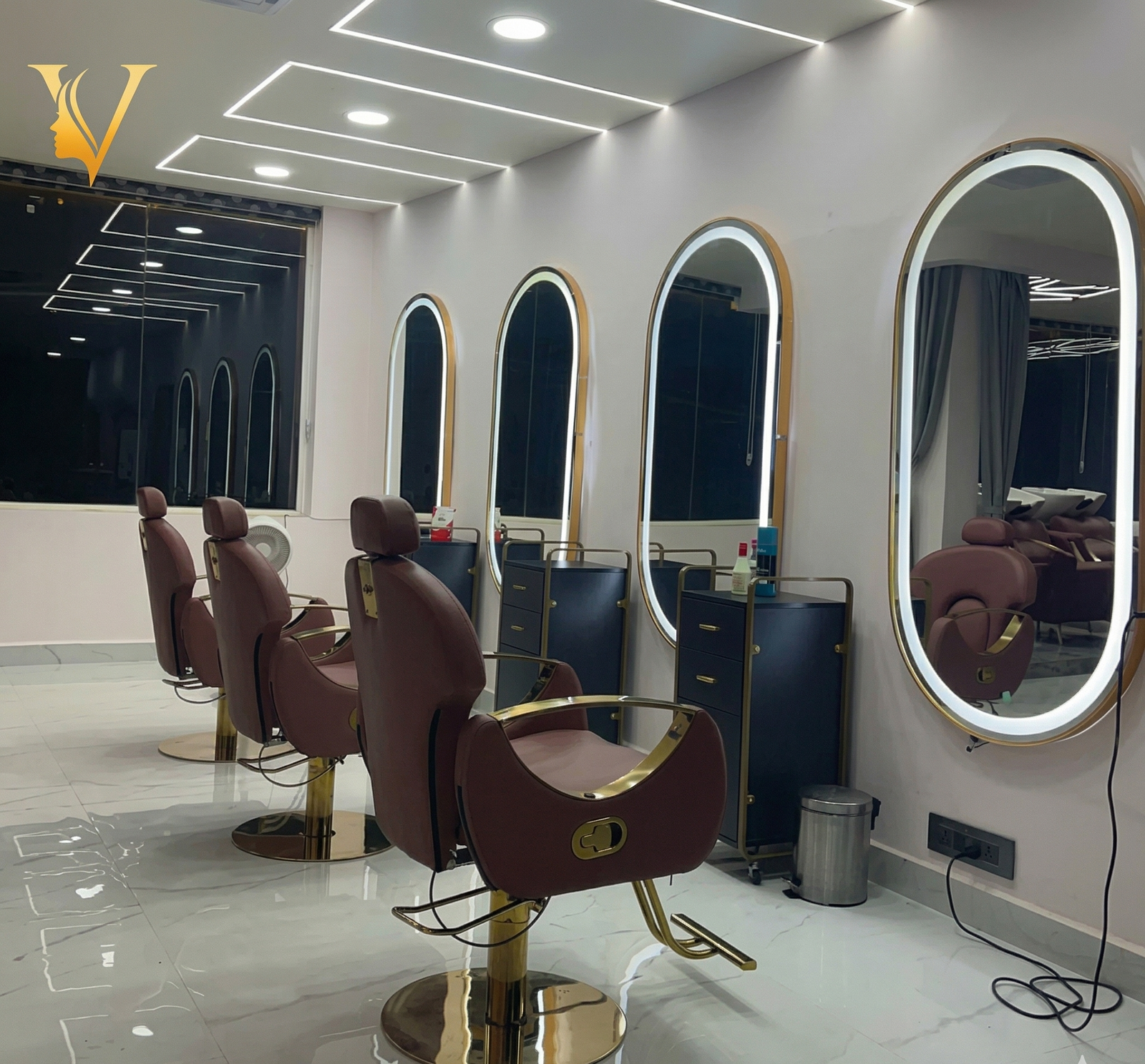 Premium Salon Interior